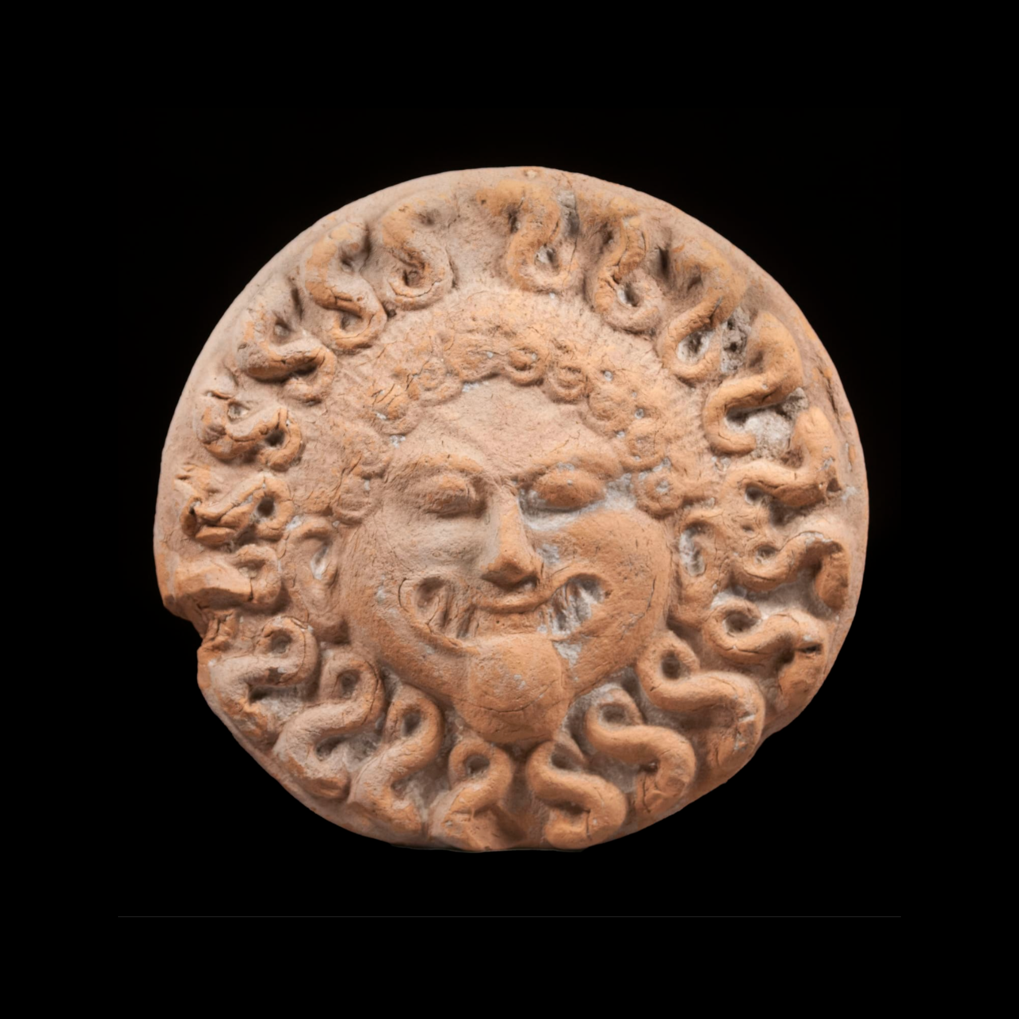 LargeMedmaeianBustofMedusa_Gre