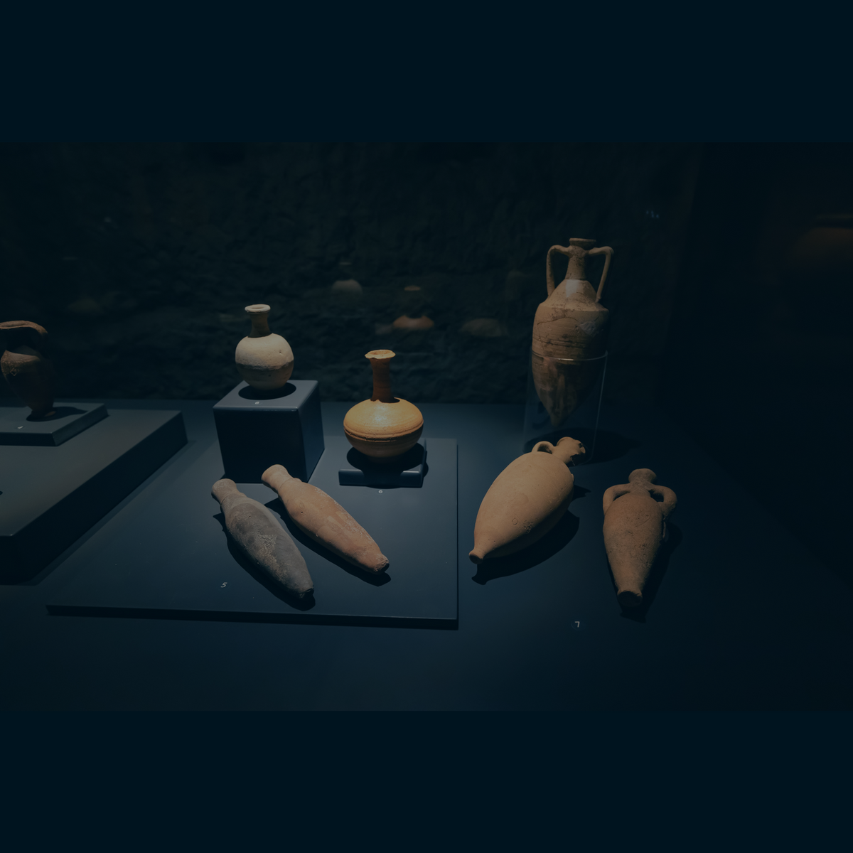 Ancient Materials. Examples How to Identify Authentic Ancient Artifacts: A practical guide to spot ...